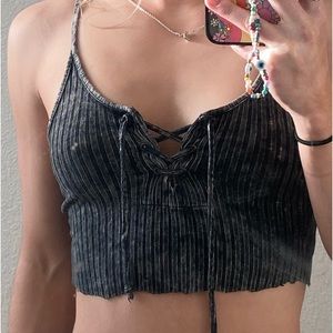 ae cropped dark grey ribbed tank